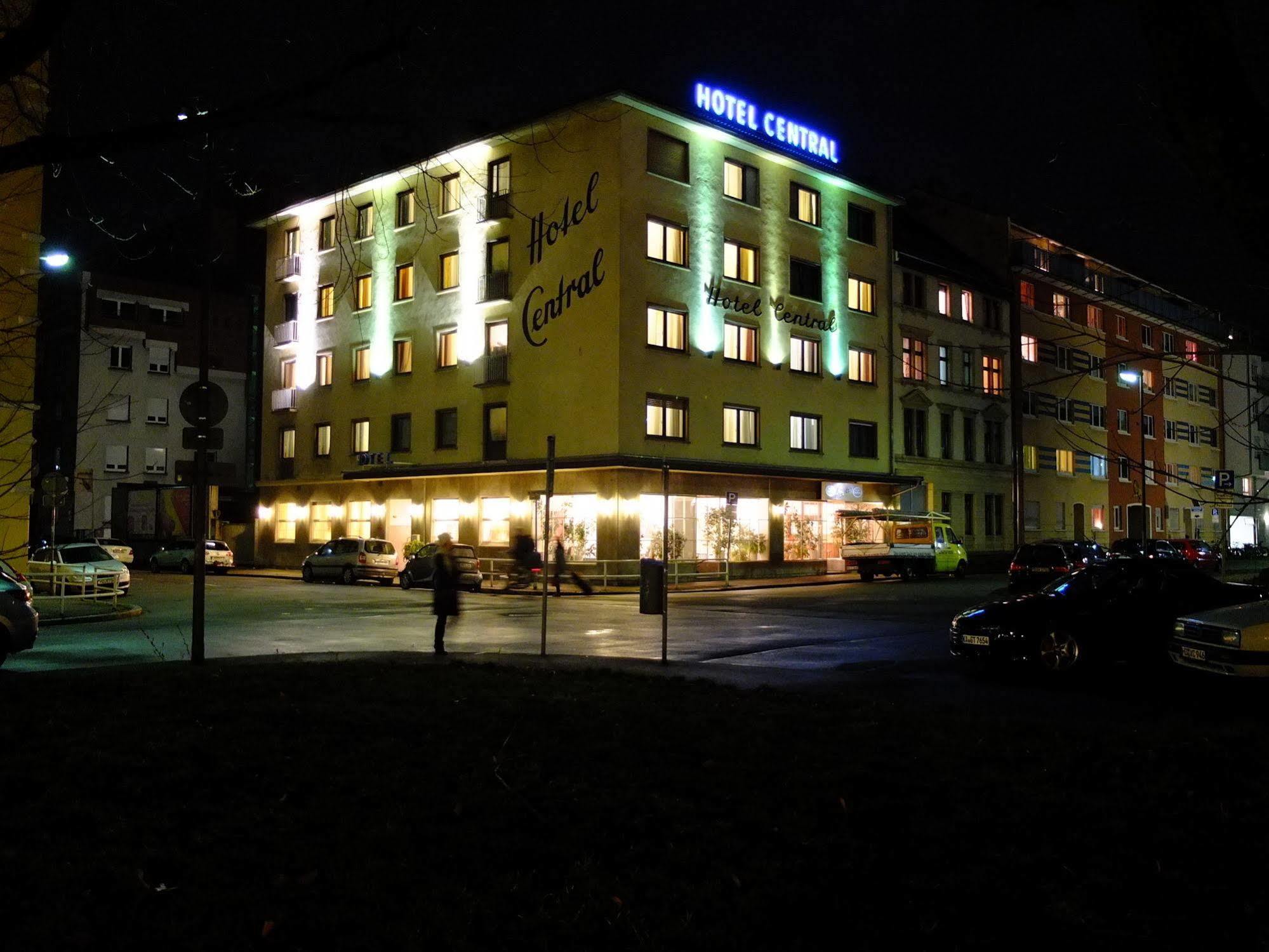 Hauptbahnhof